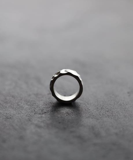 Ripple ring 01