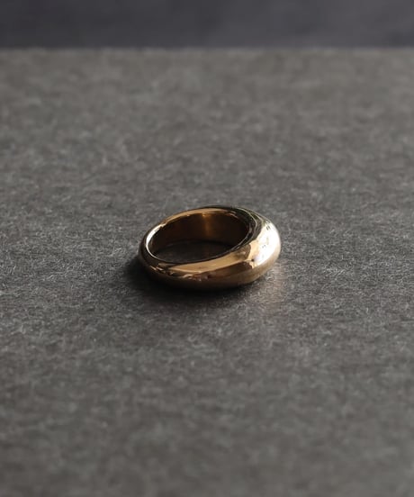 Moon ring 02 / Gold