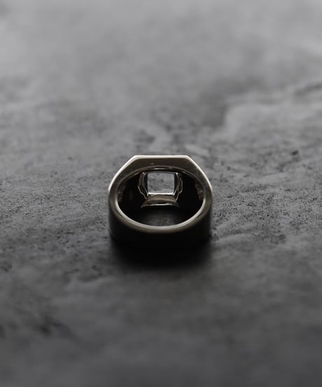 Empty ring / Silver