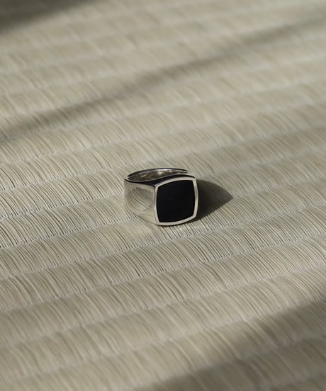 Dusk leather ring 01