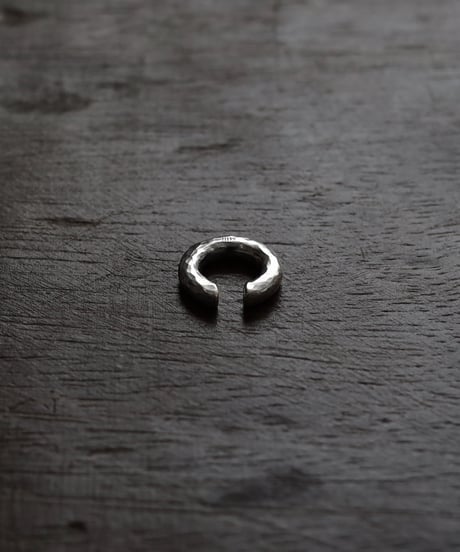 Wither earcuff