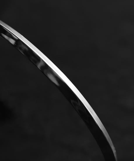 Shadow bangle / Silver
