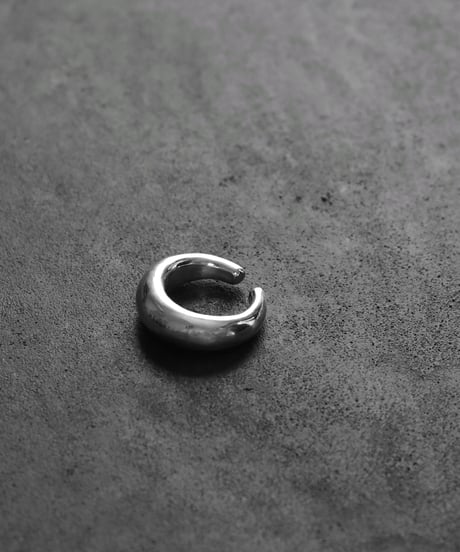 Moon earcuff / Silver