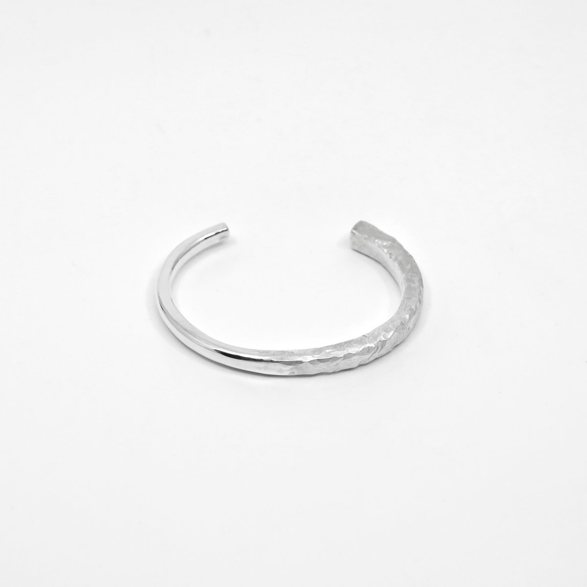 Ice bangle | stlll
