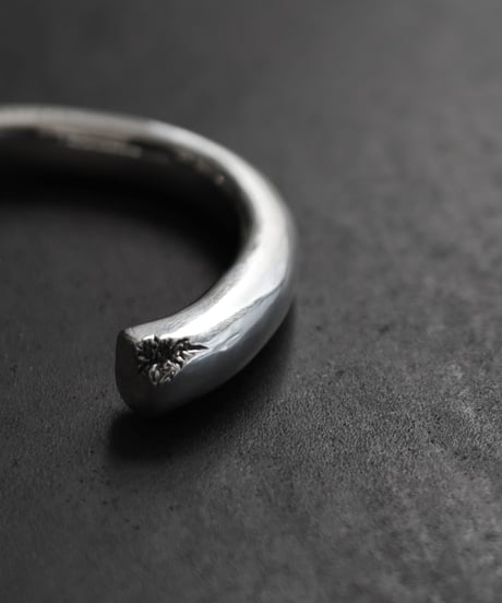 Snake bangle