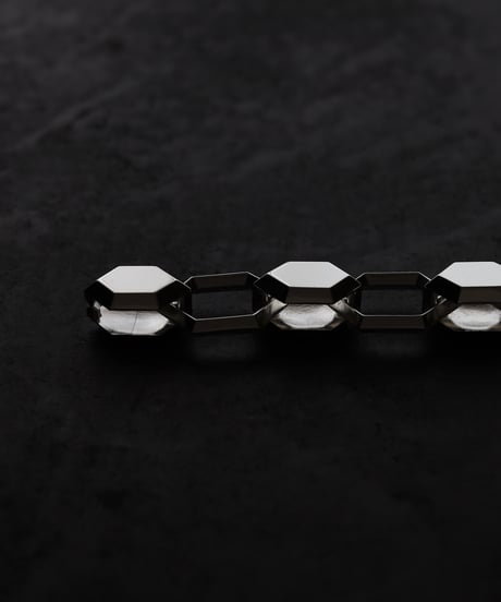 Shadow bracelet