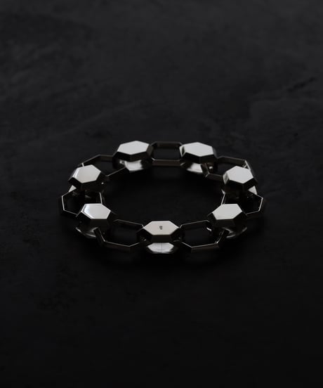 Shadow bracelet