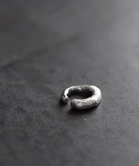 Ice earcuff