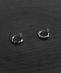 Shadow hoop pierce / Platinum