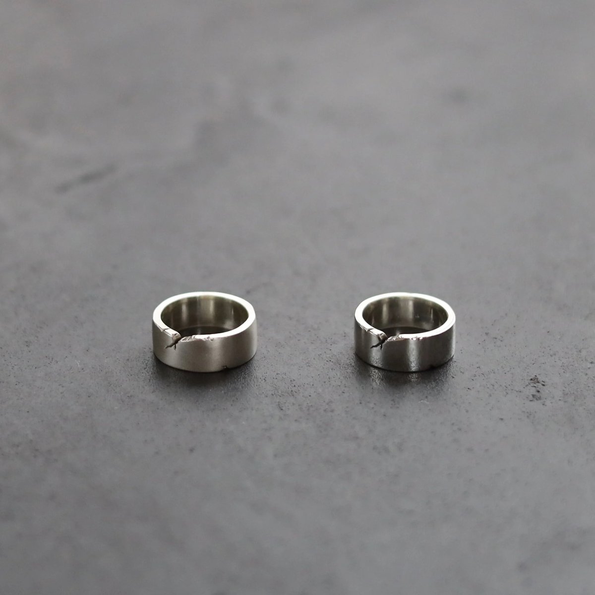指輪・リング FOURCOMMA CRACK RING Crack