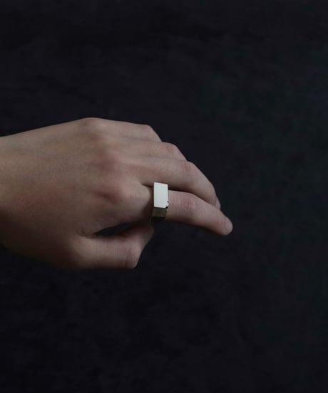 Crack ring 04