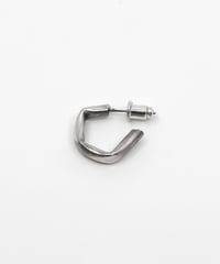 Warp pierce 02