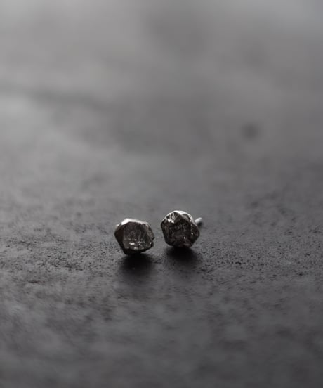 Rock pierce