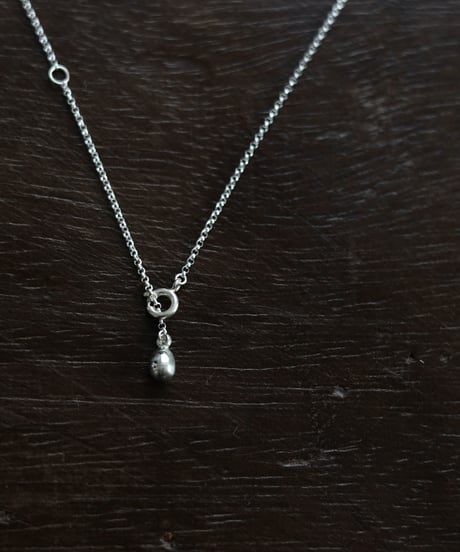 Dew pendant necklace