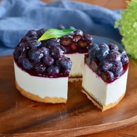[夏季限定]ブルーベリーレアチーズケーキ＜４号＞