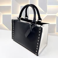 フレサスタッズFresaST-SH-No,3【限定品】