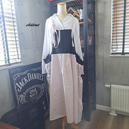 背中がかわいい】マキシ：ギャザー：エプロンドレス：ブラック