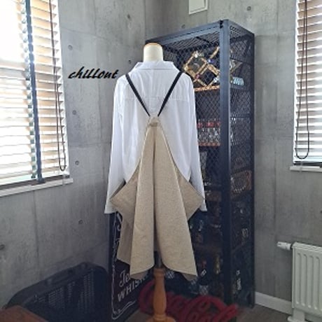 【背中がかわいい】エプロンドレス：ワッシャーリネン×ブラック【0634】