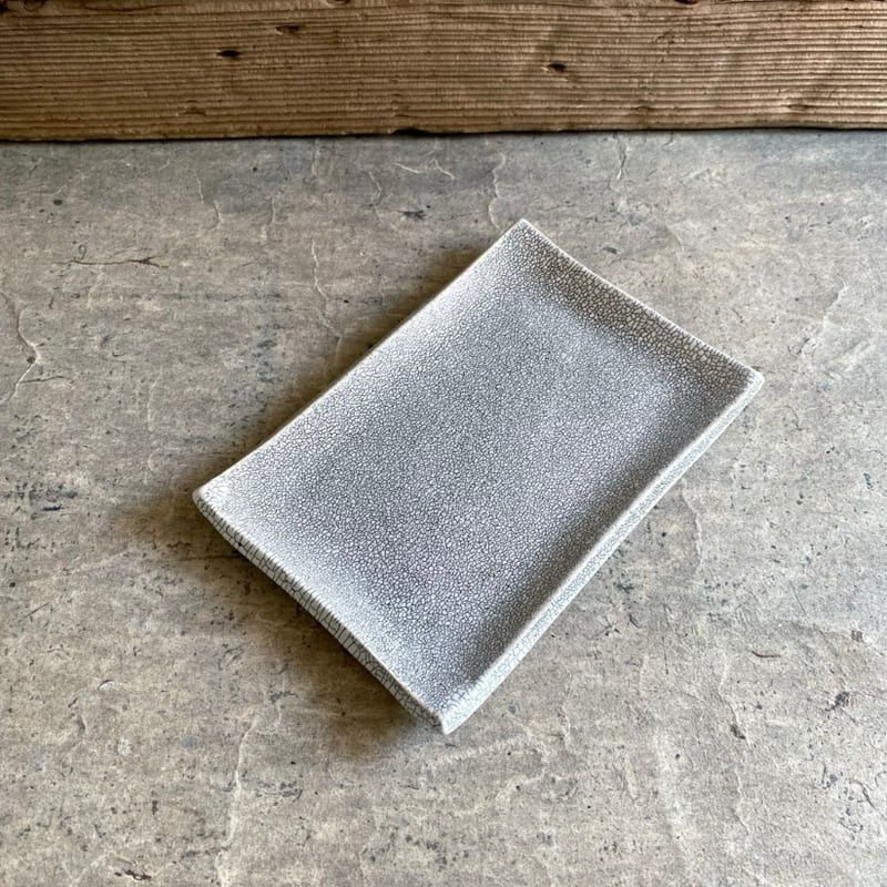 美濃焼 兵山窯 錆かいらぎ長角皿（小） | MatsuBokkuri