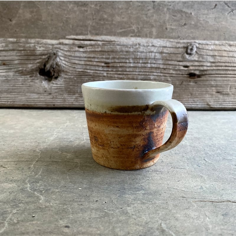 美濃焼 縄文焼〆 白萩マットマグカップ | MatsuBokkuri