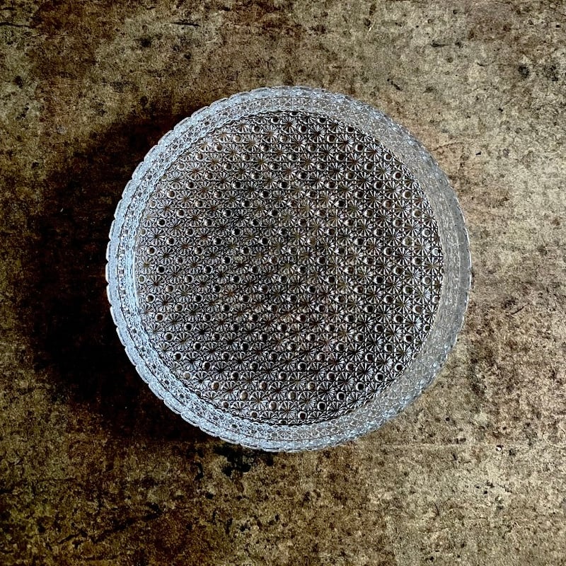 和硝子 菊籠目切立丸皿 | MatsuBokkuri