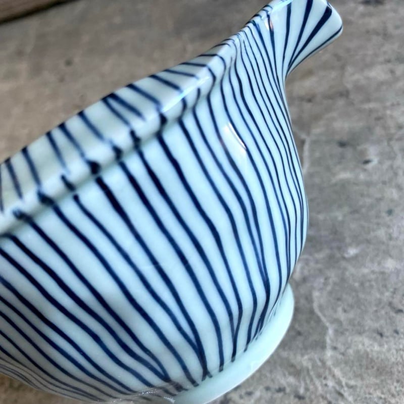 波佐見焼 鐵山陶器 千筋片口小鉢（青） | MatsuBokkuri