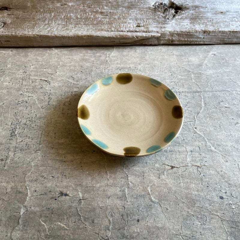 益子焼 二彩4寸丸皿 | MatsuBokkuri