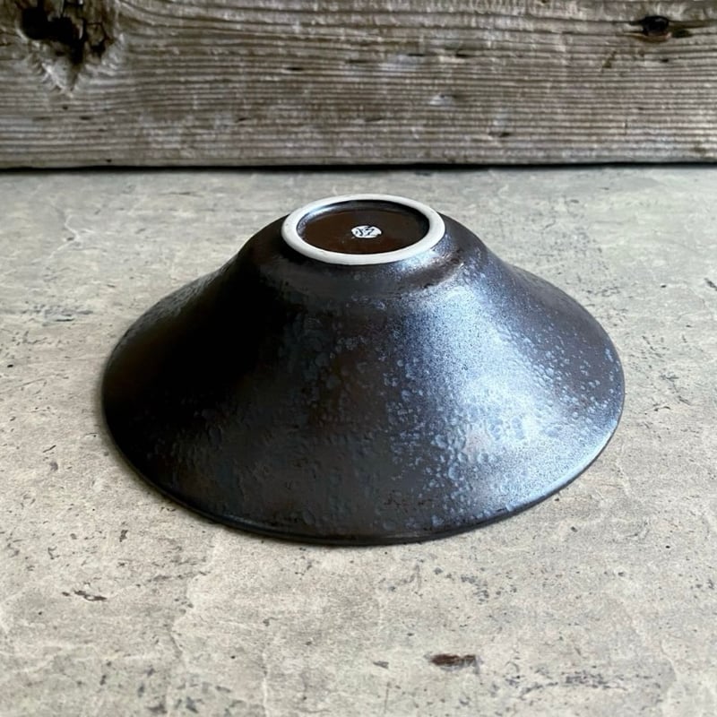 有田焼 陶悦窯 晶銀塗り5.5寸反鉢 | MatsuBokkuri