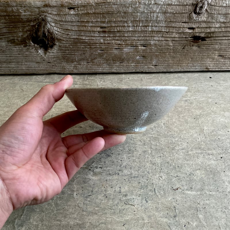 美濃焼 兵山窯 錆かいらぎ平小鉢 | MatsuBokkuri