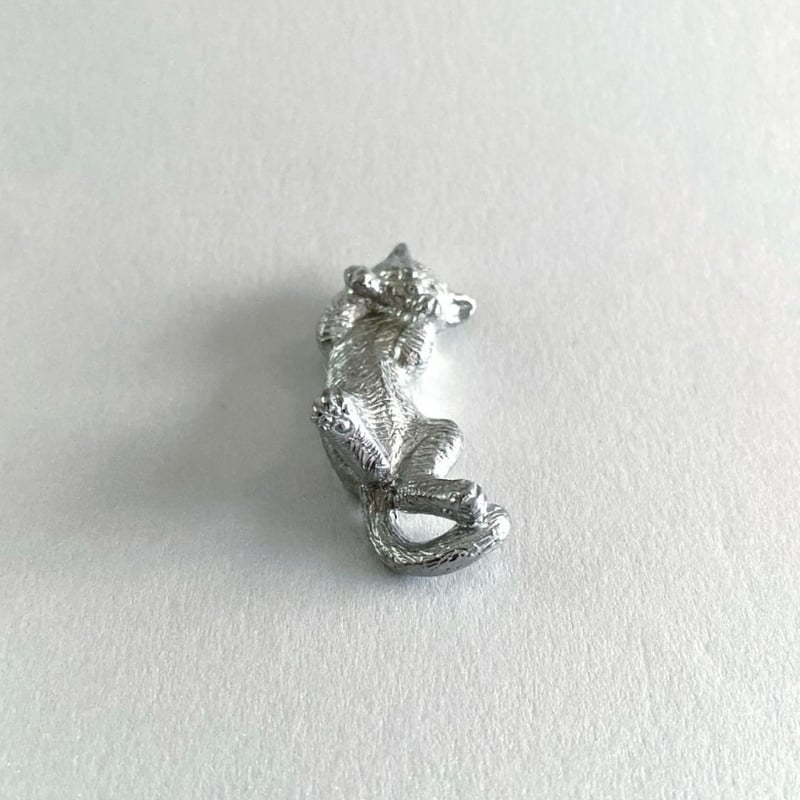 atrie_y 太田祐輔 錫製猫の箸置 「おひるね」 | MatsuBokkuri