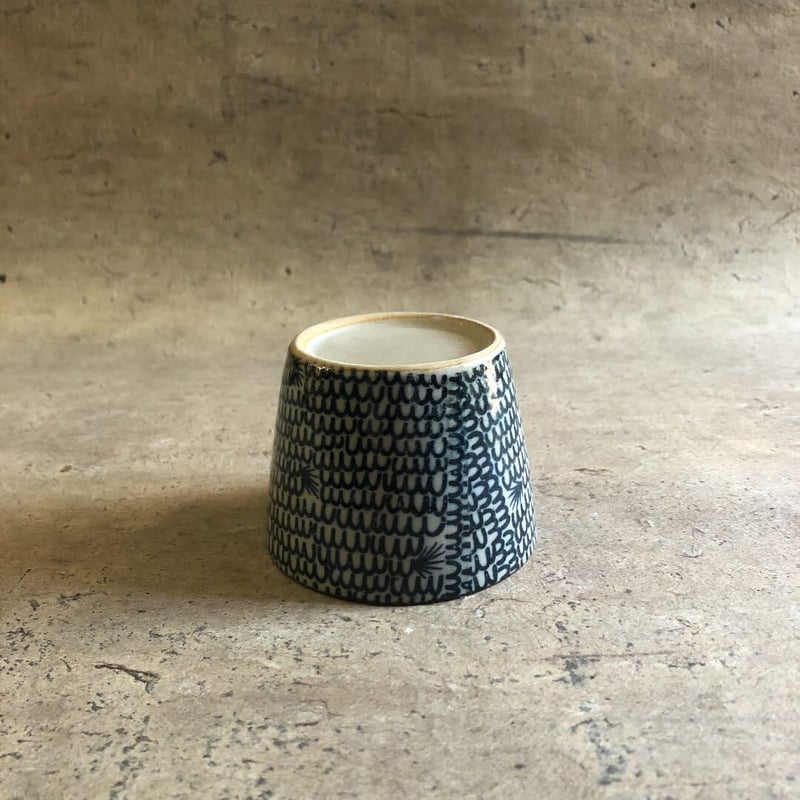 ◆希少美品 1880年頃（明治時代！古曽部焼き 素朴な染付 ぐいみ/お猪口 5客 ◇希少美品 1880年頃（明治時代！古曽部焼き 素朴な染付 ぐいみ