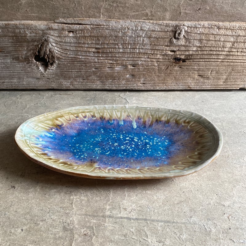 益子焼 刻紋結晶釉葉皿（大） | MatsuBokkuri