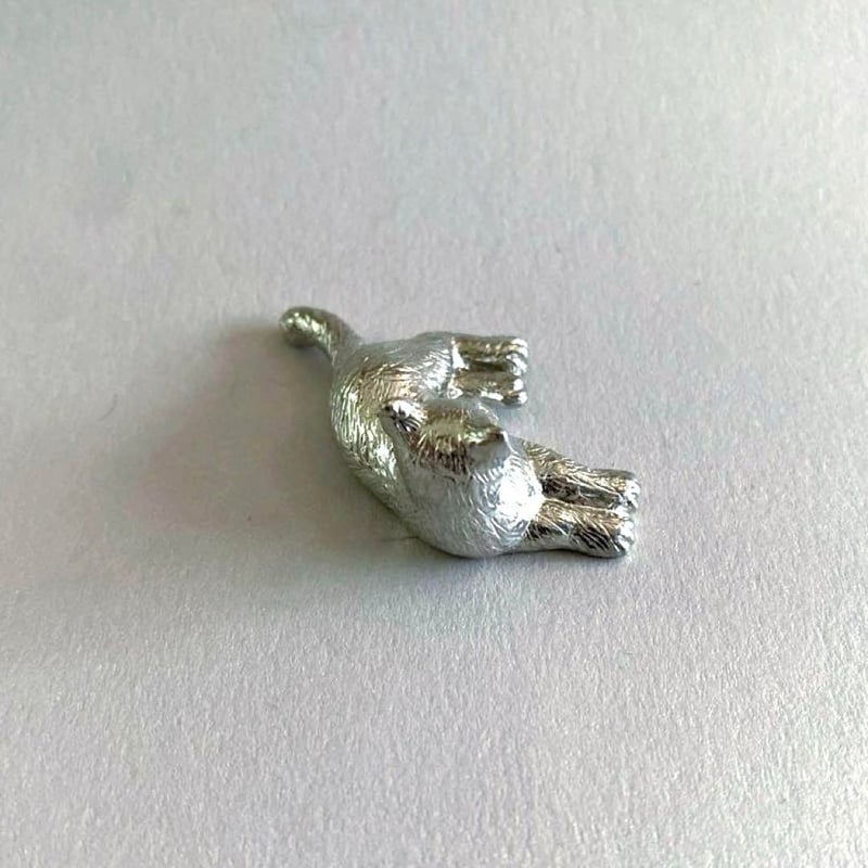 atrie_y 太田祐輔 錫製猫の箸置 「おすまし」 | MatsuBokkuri