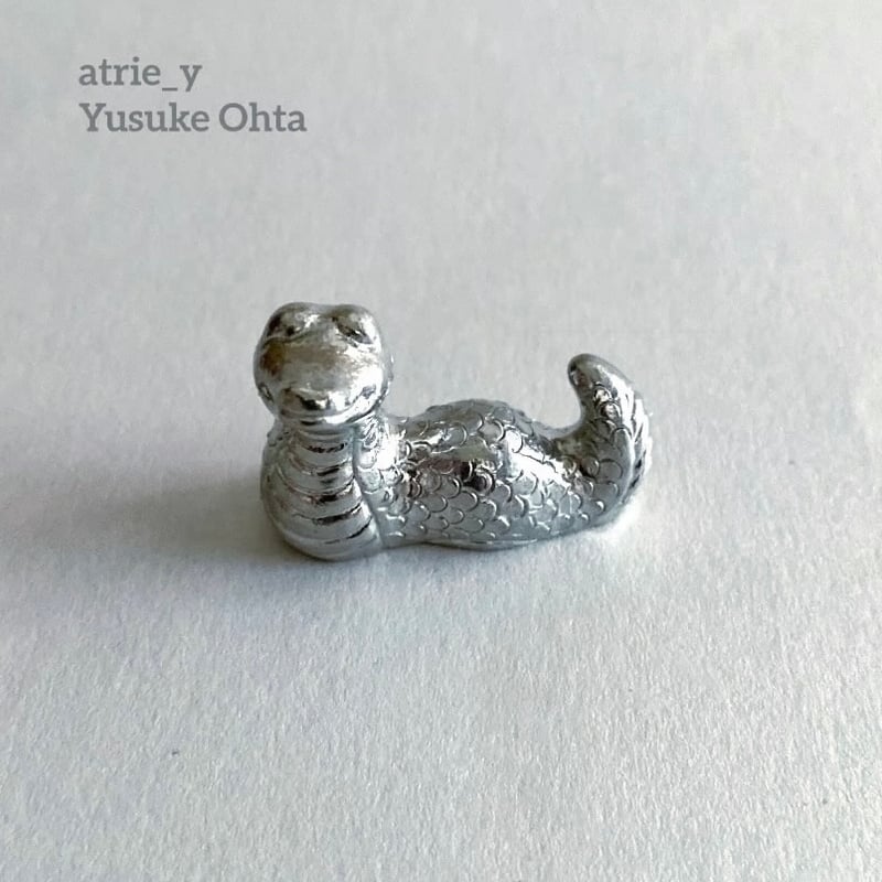 atrie_y 太田祐輔 錫製干支の箸置 「蛇」 | MatsuBokkuri