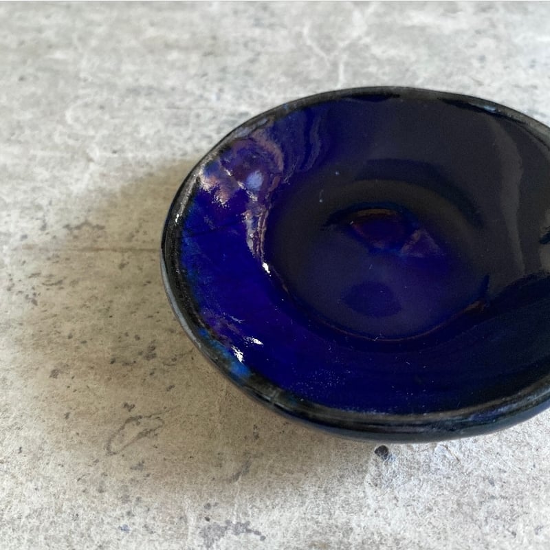 益子焼 瑠璃釉豆皿 | MatsuBokkuri