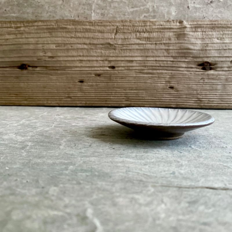 小石原焼 早川窯元 刷毛目豆皿 | MatsuBokkuri