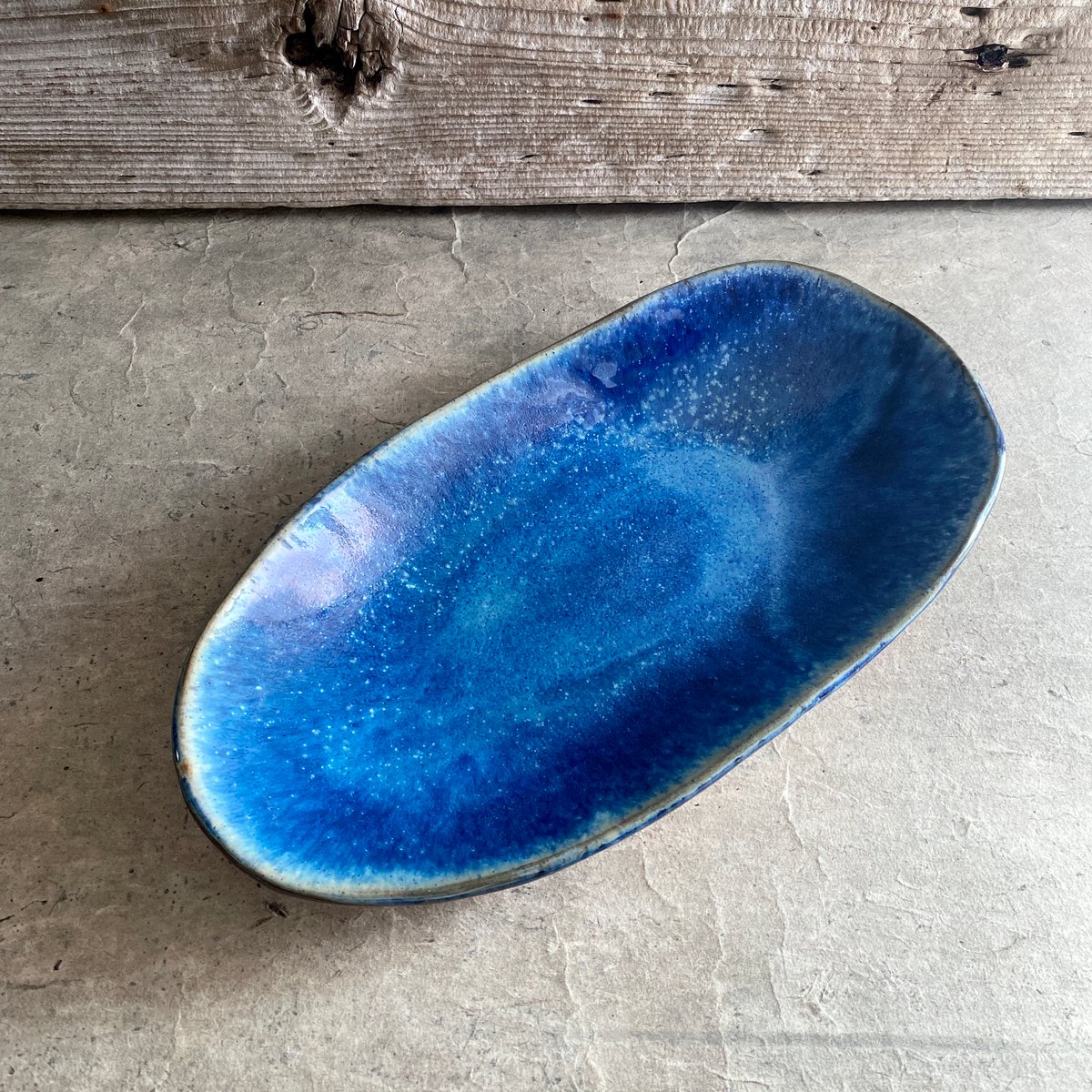 益子焼 青釉葉皿（大） | MatsuBokkuri