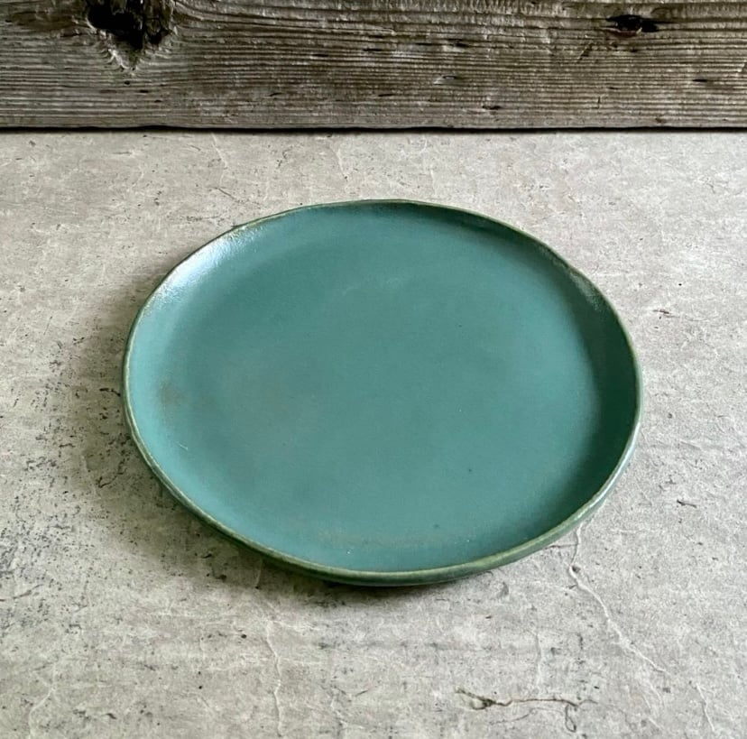 益子焼 青磁釉8寸平皿 | MatsuBokkuri