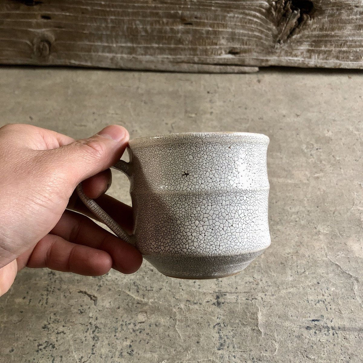 美濃焼 兵山窯 錆かいらぎ切立マグカップ | MatsuBokkuri