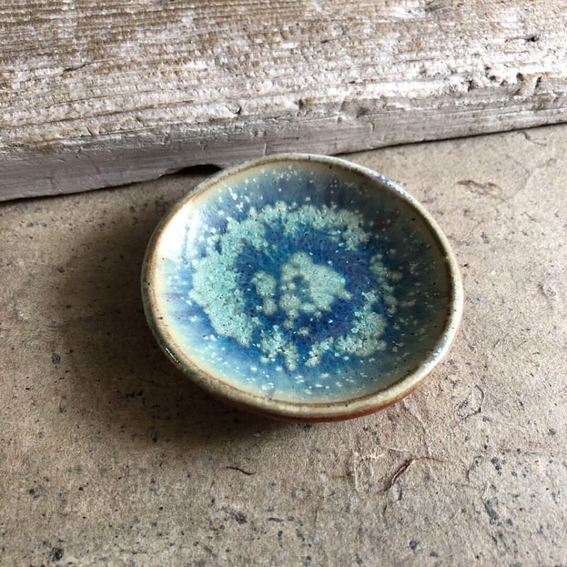 益子焼 結晶釉豆皿 | MatsuBokkuri