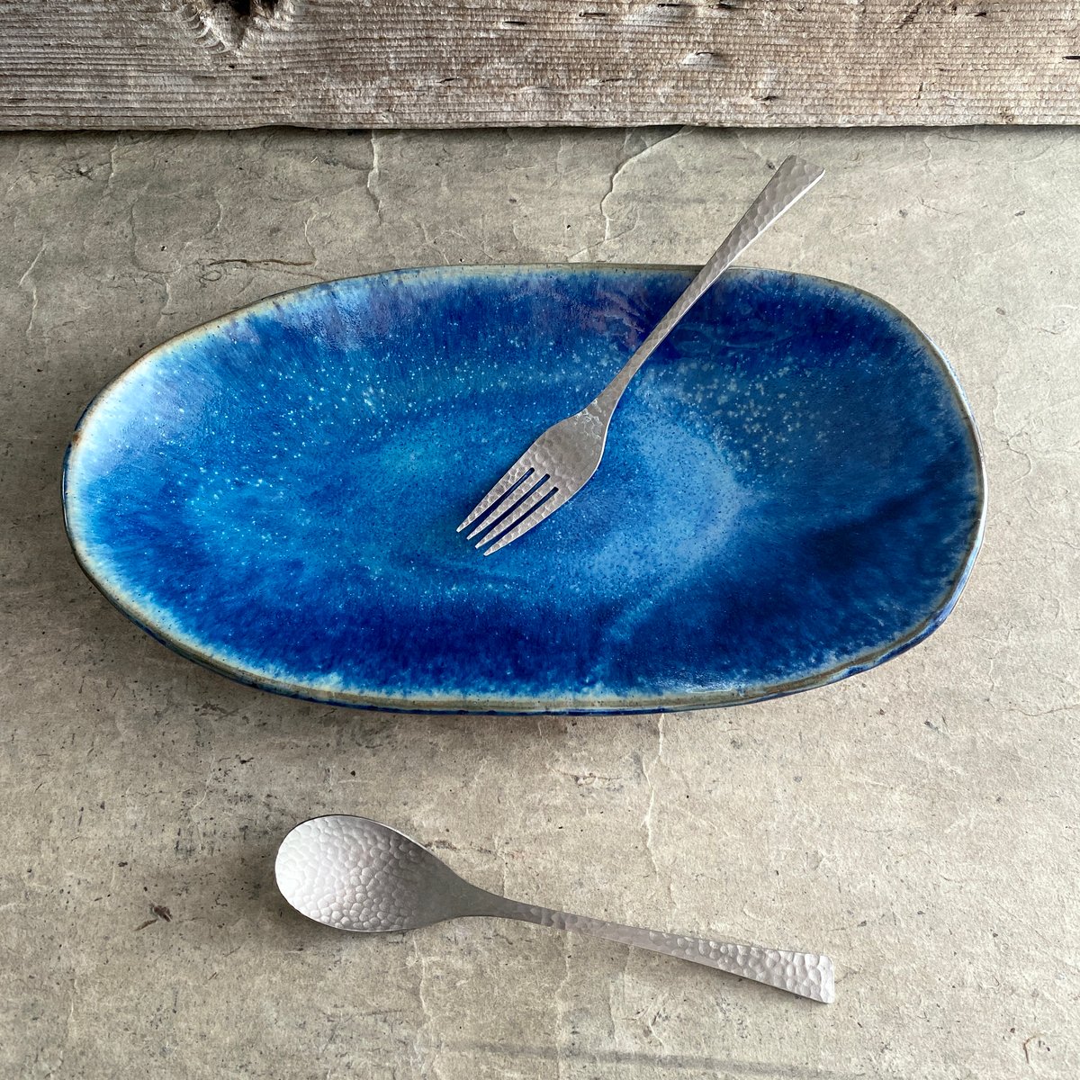 益子焼 青釉葉皿（大） | MatsuBokkuri