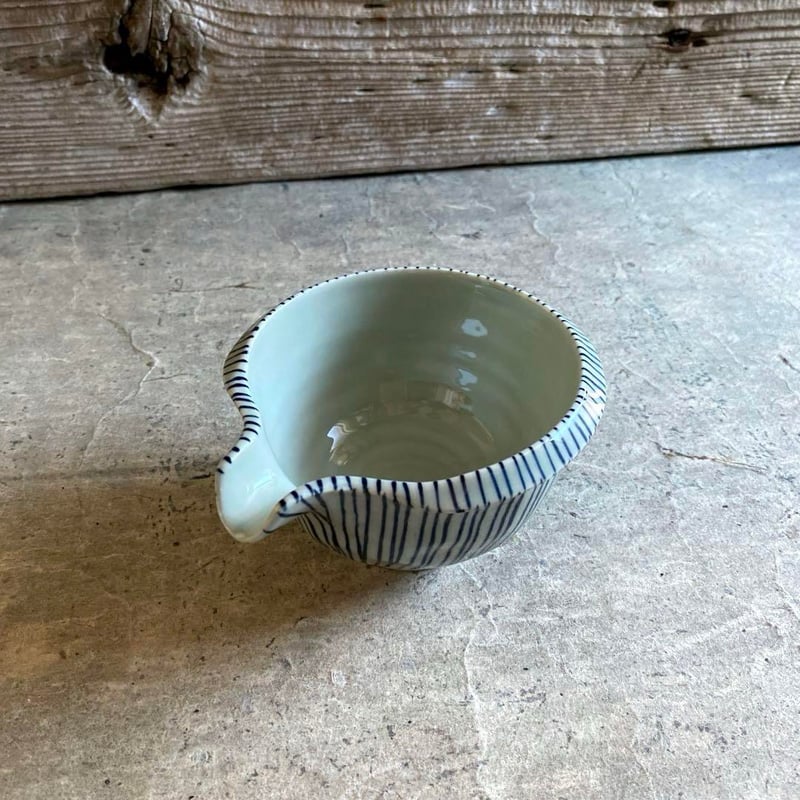 波佐見焼 鐵山陶器 千筋片口小鉢（青） | MatsuBokkuri