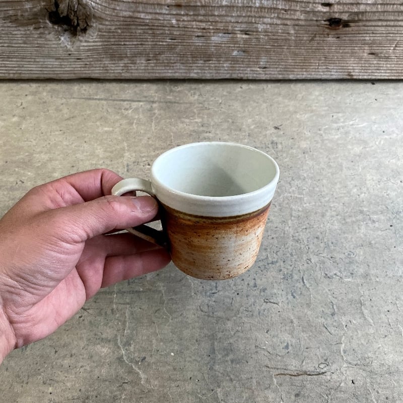 美濃焼 縄文焼〆 白萩マットマグカップ | MatsuBokkuri