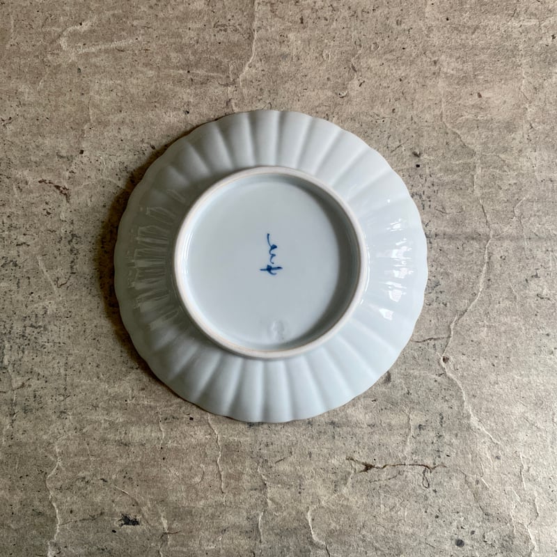 伊万里焼 徳七窯 つる花唐草輪花皿 | MatsuBokkuri