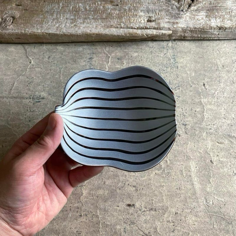 有田焼 幸楽窯 錦銀彩飴釉 瓢型銘々皿 | MatsuBokkuri