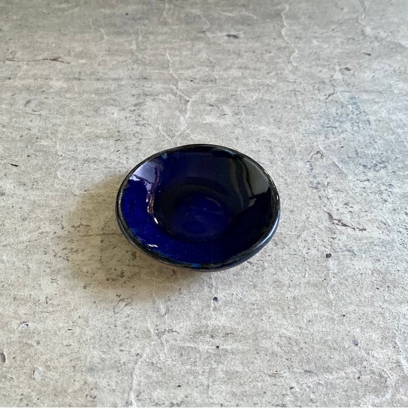 益子焼 瑠璃釉豆皿 | MatsuBokkuri