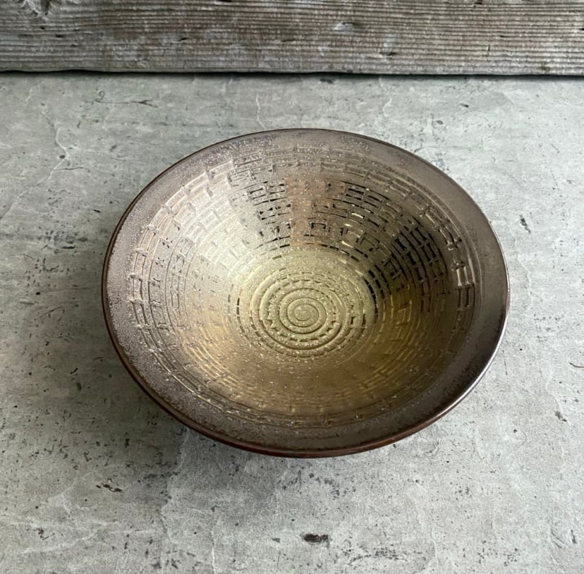 【プチ贅沢】　有田焼陶悦窯　晶内銀塗り5.5 反鉢　2個 Amazon.co.jp: プチ贅沢 有田焼陶悦窯 晶内銀塗り5.5 反鉢 2個