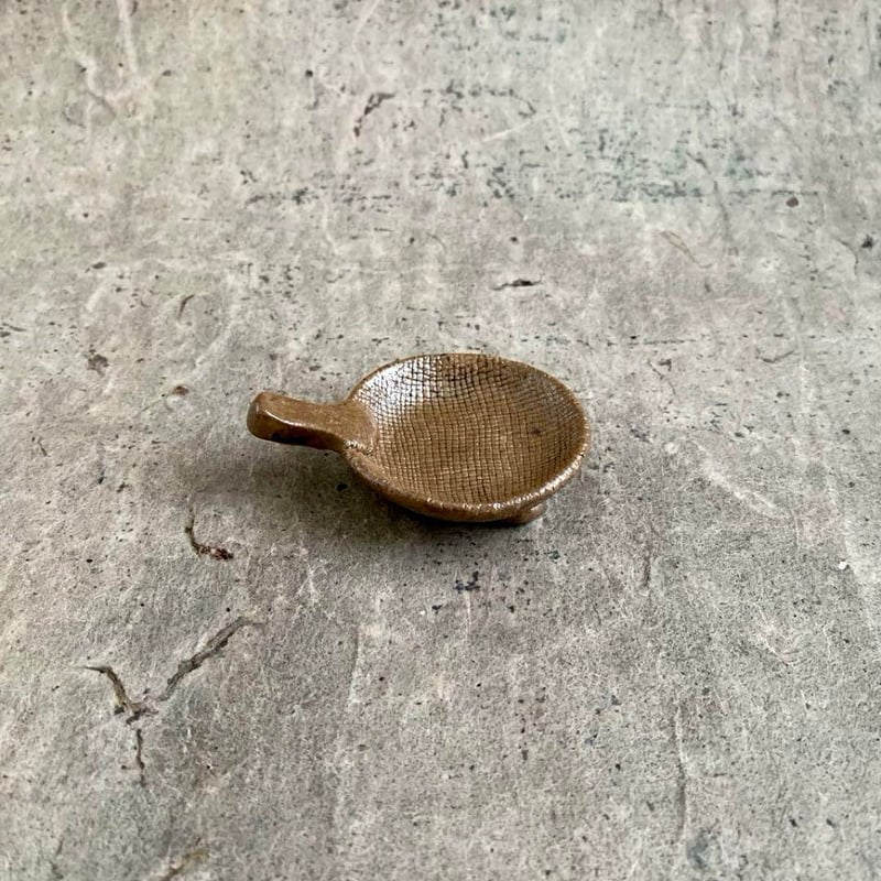 益子焼 古賀賢二 うちわ箸置豆皿 | MatsuBokkuri