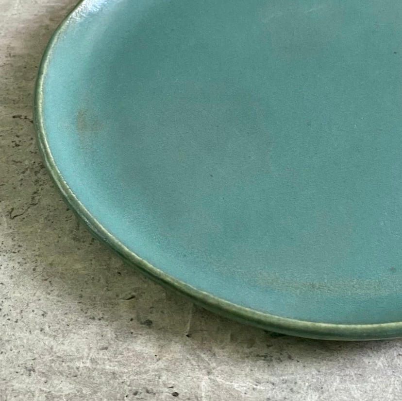 益子焼 青磁釉8寸平皿 | MatsuBokkuri