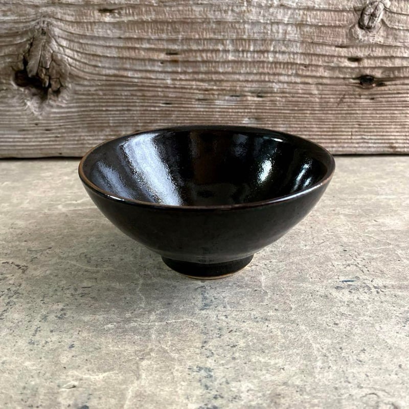 益子焼 黒柿釉 飯碗 | MatsuBokkuri